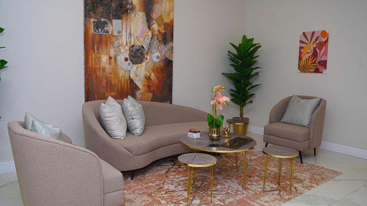 ריאד Clowzer Hotel Appartments מראה חיצוני תמונה