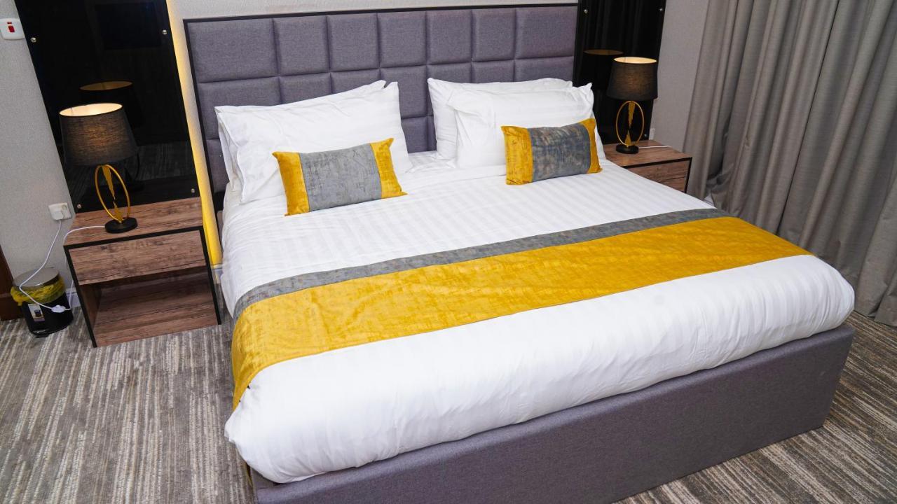 ריאד Clowzer Hotel Appartments מראה חיצוני תמונה